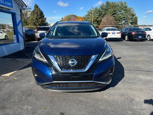 Used 2021 Nissan Murano SV image 3