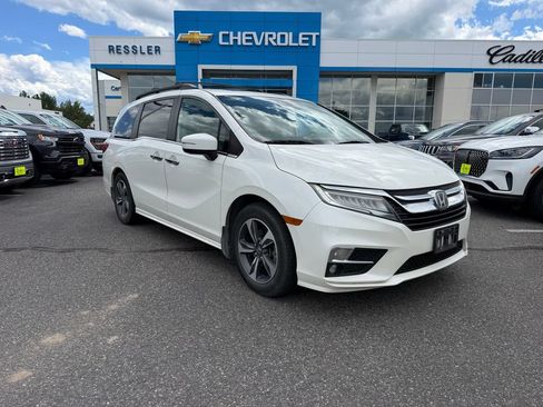 Used 2018 Honda Odyssey Touring image 1