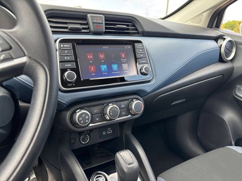 Used 2025 Nissan Versa SV FWD image 16