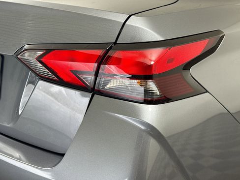 Used 2025 Nissan Versa SV w/ Trunk Package image 34