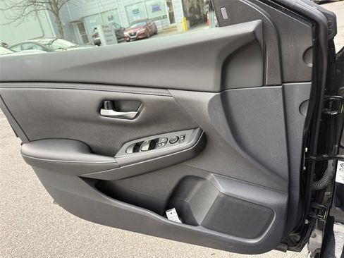 Used 2022 Nissan Sentra SV w/ All-Weather Package image 24