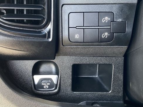 Used 2025 RAM ProMaster 3500 w/ Convenience Group FWD image 30