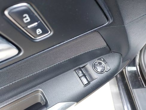 Used 2015 Ford Mustang Coupe w/ Equipment Group 051A RWD image 19