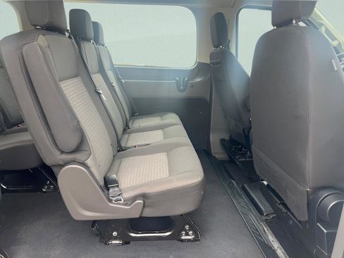 Used 2022 Ford Transit 350 XLT RWD image 15
