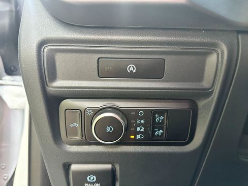 Used 2025 Ford F150 XLT w/ Equipment Group 301A Standard AWD/4WD image 29