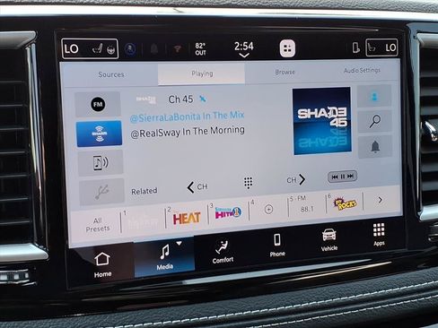New 2027 Chrysler Pacifica Select FWD image 28