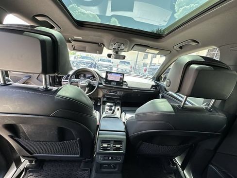 Used 2023 Audi SQ5 Prestige AWD/4WD image 31