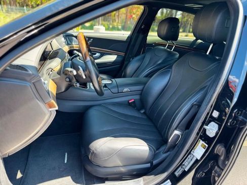 Used 2015 Mercedes-Benz S 550 Sedan image 32