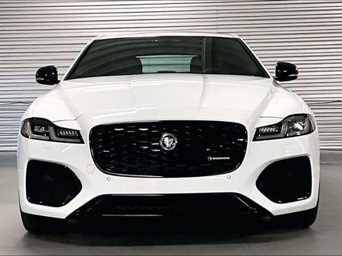 New 2024 Jaguar XF R-Dynamic SE image 2