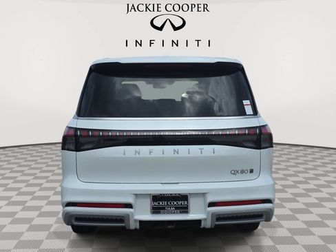 Certified 2025 INFINITI QX80 Sensory AWD/4WD image 6
