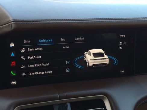 Used 2020 Porsche Taycan Turbo image 44