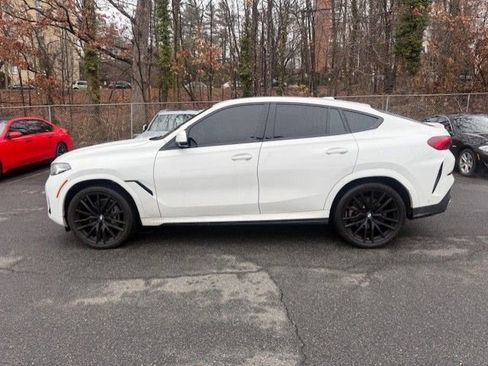 Certified 2024 BMW X6 xDrive40i image 5