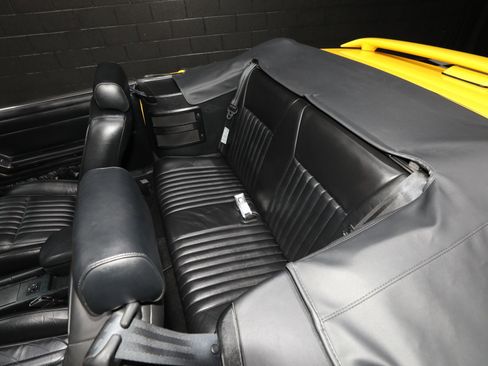 Used 1993 Ford Mustang LX RWD image 4