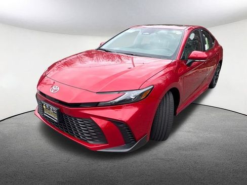 New 2026 Toyota Camry SE w/ Convenience Package AWD/4WD image 5