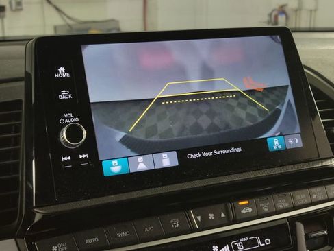 Used 2025 Honda Odyssey Sport-L image 21