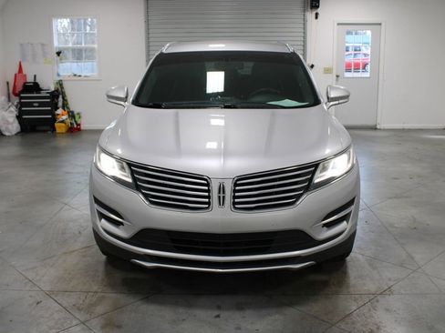Used 2018 Lincoln MKC Premiere image 3