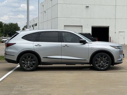 Used 2023 Acura MDX A-Spec AWD/4WD image 3