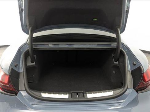 Used 2022 Audi e-tron GT Premium Plus AWD/4WD image 19
