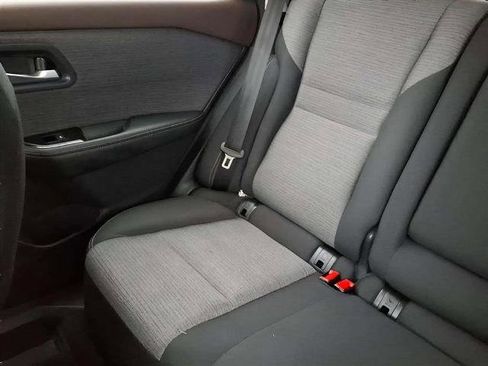 Certified 2023 Nissan Rogue SV FWD image 17