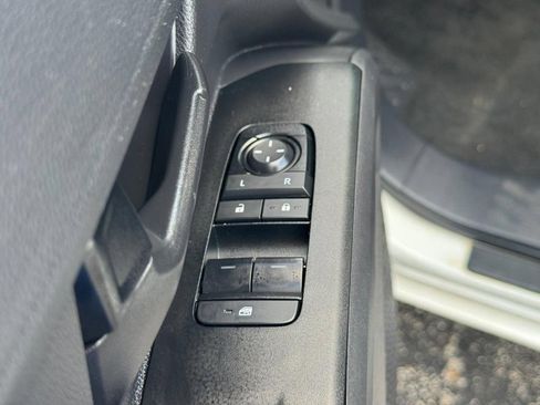 Used 2025 Toyota Tacoma SR RWD image 13