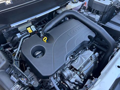 New 2026 GMC Terrain AT4 w/ Technology Package II AWD/4WD image 30