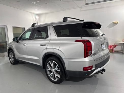 Used 2022 Hyundai Palisade SEL w/ 8P Bench Seat Package FWD image 6
