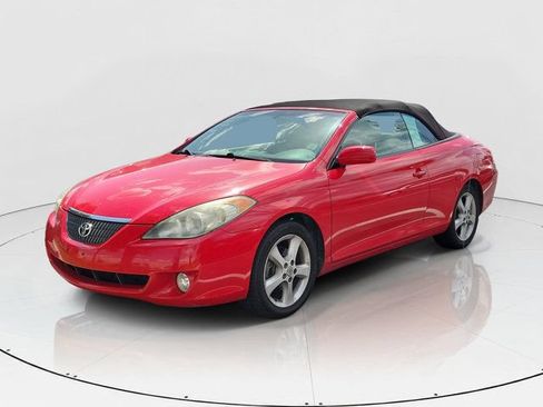 Used 2005 Toyota Solara SE FWD image 3