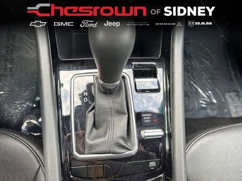 Used 2024 Jeep Compass Limited w/ Sun and Sound Group AWD/4WD image 39
