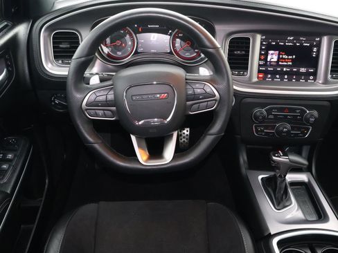 Used 2022 Dodge Charger Scat Pack RWD image 9