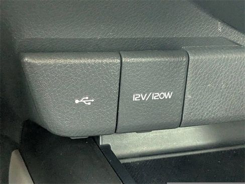 Used 2023 Toyota Camry LE image 22