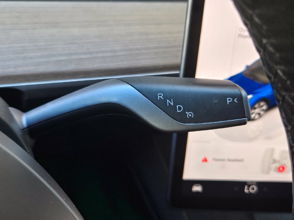 Used 2023 Tesla Model Y Long Range AWD/4WD image 22