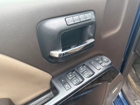 Used 2016 GMC Sierra 1500 Denali w/ Enhanced Driver Alert Package AWD/4WD image 13