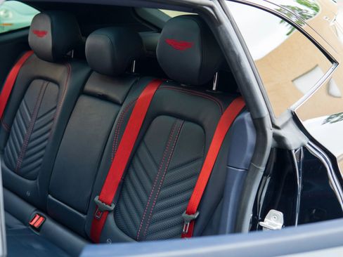 Used 2023 Aston Martin DBX 707 image 30