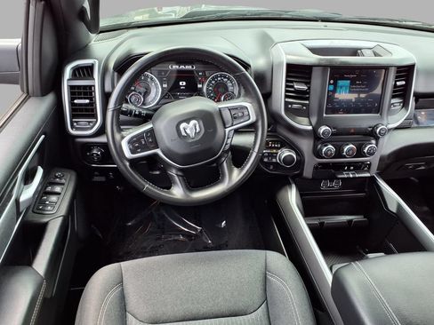 Used 2022 RAM 1500 Big Horn AWD/4WD image 4