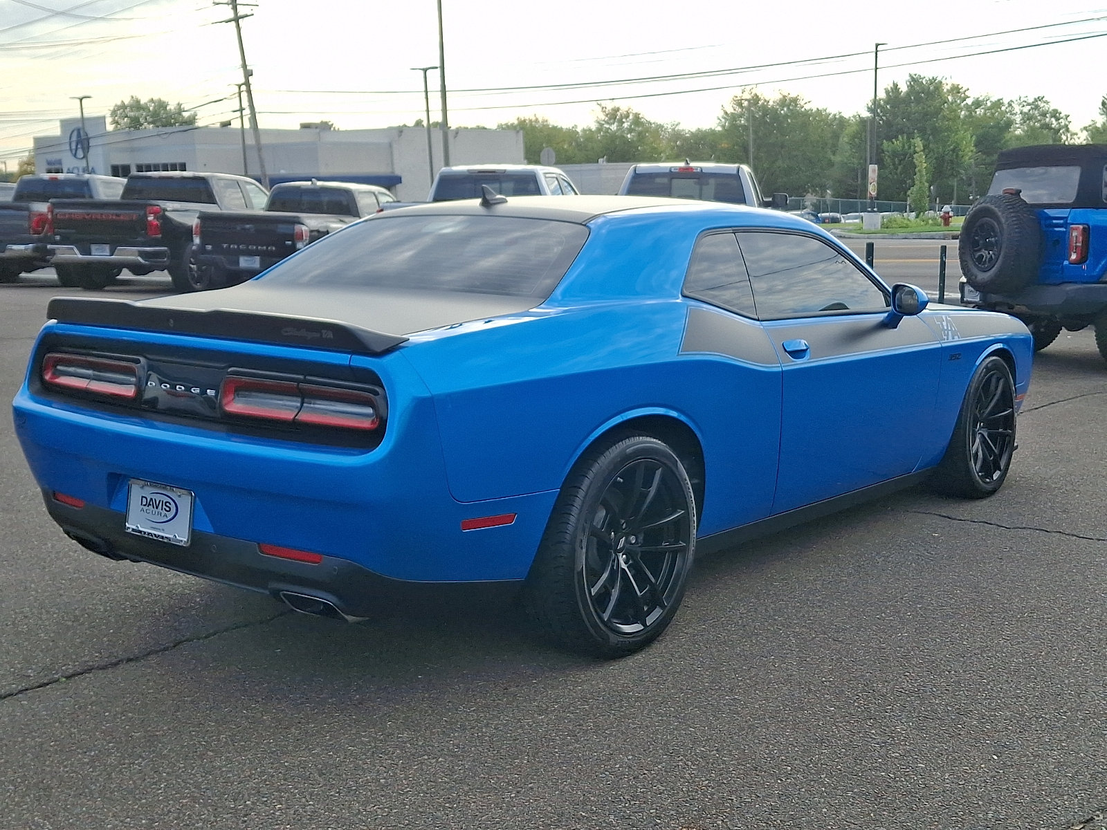 Used 2023 Dodge Challenger R/T Scat Pack w/ T/A Package RWD image 4