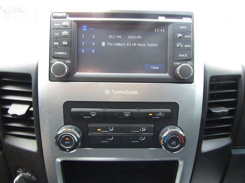 Used 2014 Nissan Titan PRO-4X AWD/4WD image 13