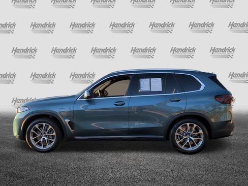 Used 2026 BMW X5 xDrive50e image 7