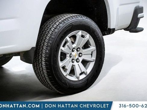 Used 2022 Chevrolet Colorado LT w/ LT Convenience Package image 38