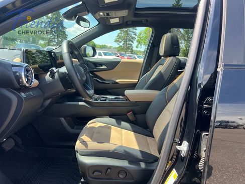 Certified 2025 Chevrolet Equinox ACTIV AWD/4WD image 13