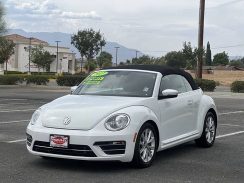 Used 2017 Volkswagen Beetle 1.8T SE FWD image 5