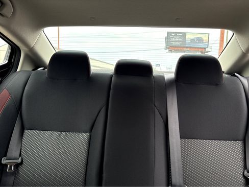 New 2025 Nissan Versa SR w/ Trunk Package image 20