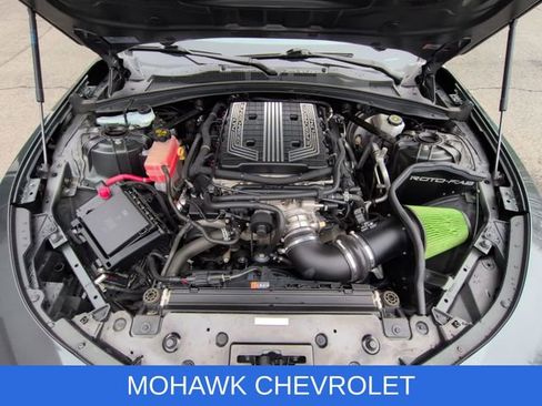 Used 2017 Chevrolet Camaro ZL1 RWD image 31
