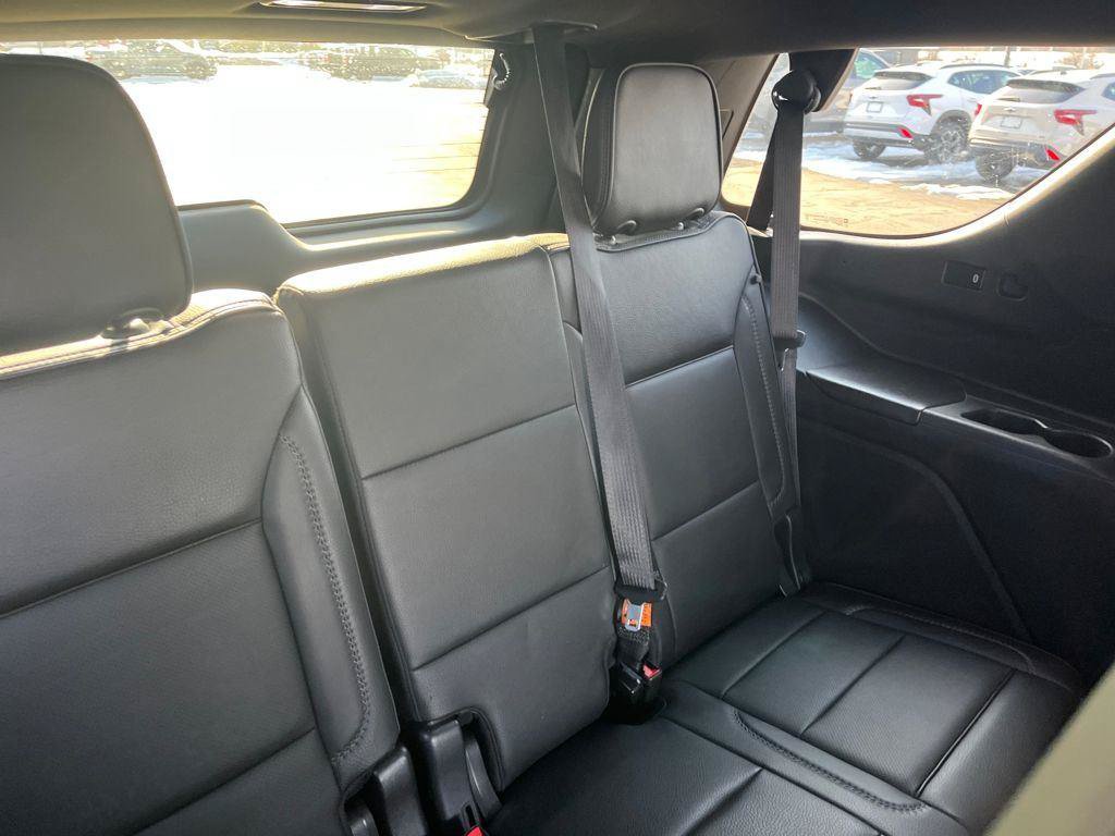 Used 2023 GMC Yukon Denali AWD/4WD image 31
