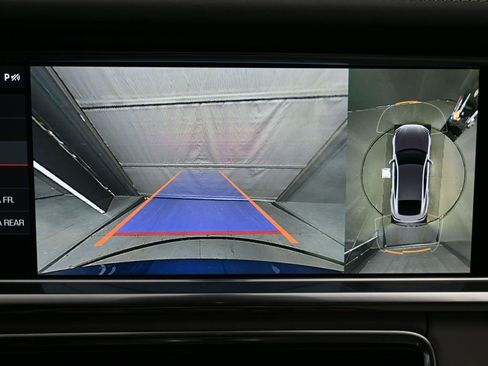 Used 2021 Porsche Panamera GTS w/ Premium Package image 16