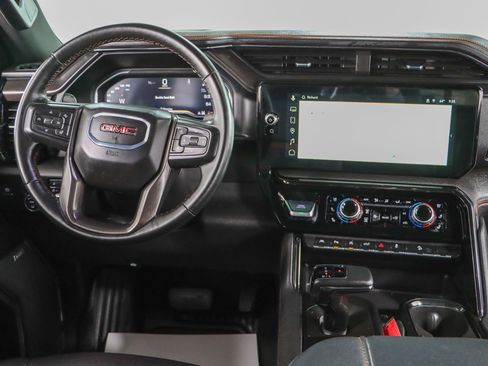Used 2024 GMC Sierra 1500 AT4 w/ AT4 Preferred Package image 18