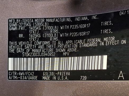 Used 2018 Toyota Sienna LE image 26