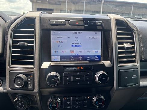 Used 2020 Ford F150 Raptor w/ Equipment Group 802A Luxury image 22