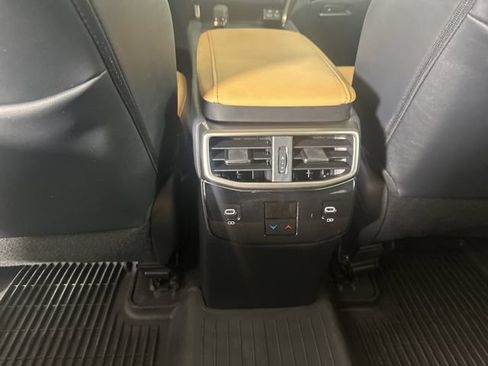 Used 2023 Lexus RX 350 Premium w/ Accessory Package AWD/4WD image 32