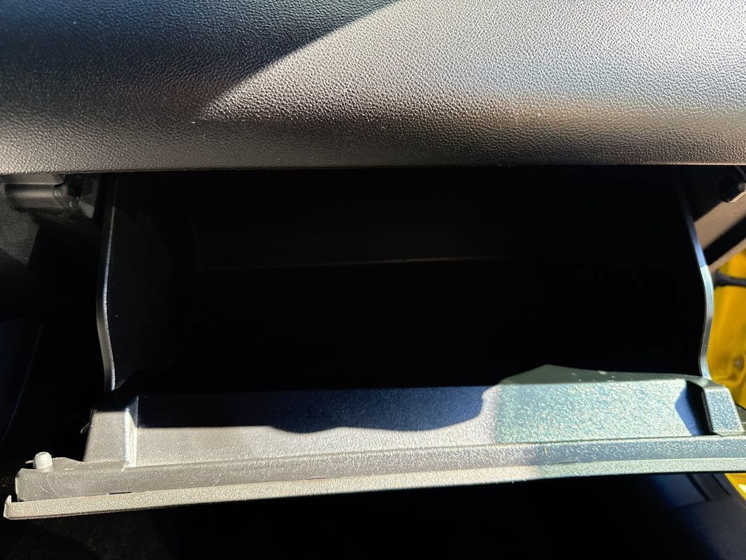 Used 2015 Chevrolet Camaro SS RWD image 19
