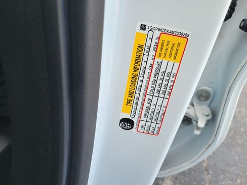 Certified 2021 Chevrolet Silverado 1500 LT RWD image 53